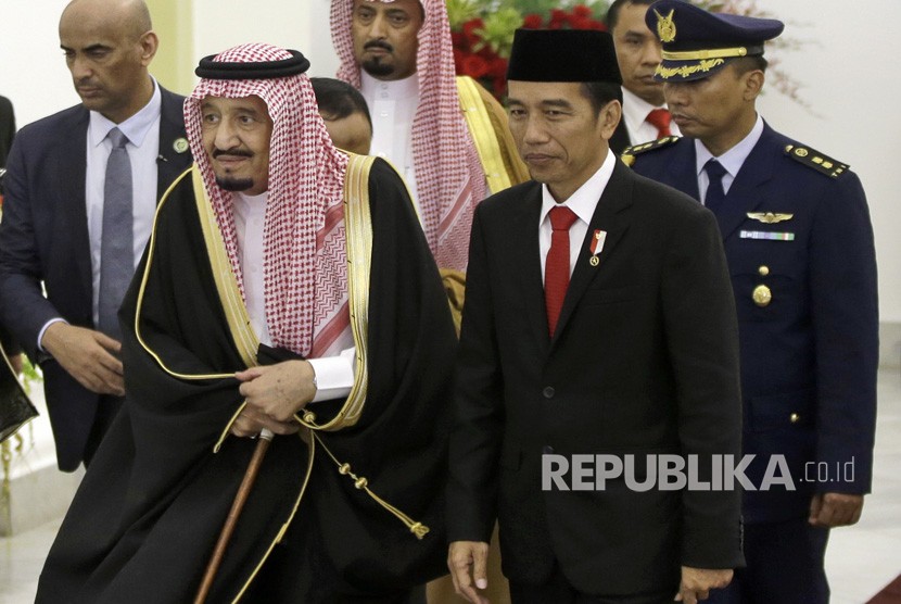 Raja Salman saat bertemu Presiden Joko Widodo di Istana Bogor, Rabu (1/3).