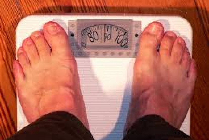 Rajin menimbang berat badan ternyata berpengaruh pada upaya penurunan berat badan.