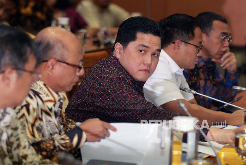 Menteri BUMN Erick Thohir saat rapat dengan Panja DPR soal Jiwasraya