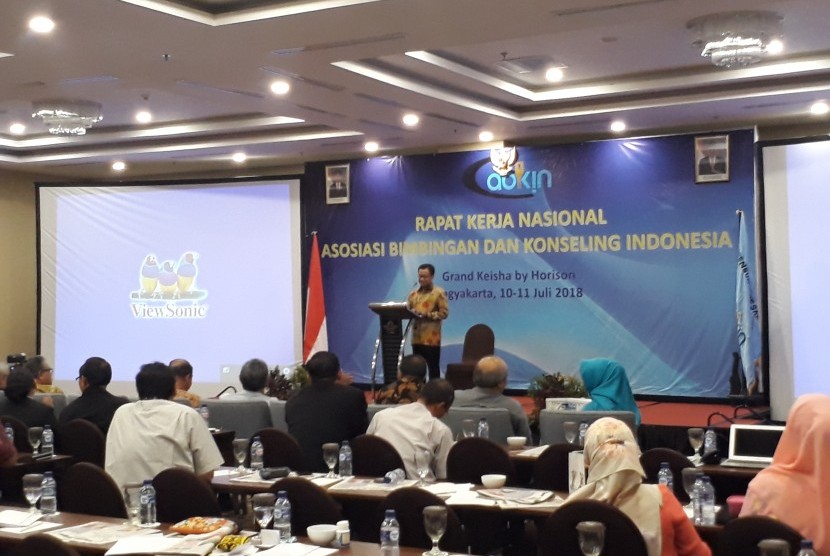 Rakernas Asosiasi Bimbingan Konseling Indonesia (Abkin) di Grand Keisha Hotel, Rabu (11/7).