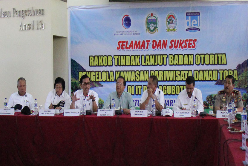 Rakor lima menteri bahas pembentukan Badan Otorita Danau Toba.