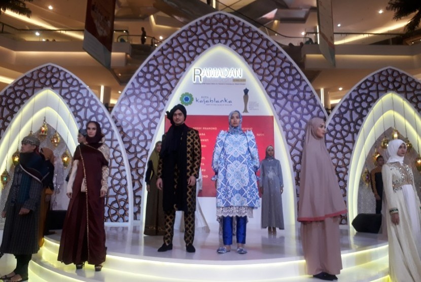 Ramadhan Runway 2020 di Kota Kasablanka.