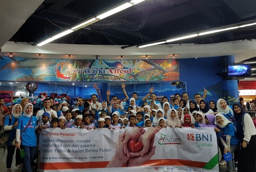 Rangkaian acara milad ke-8 BNI Syariah.