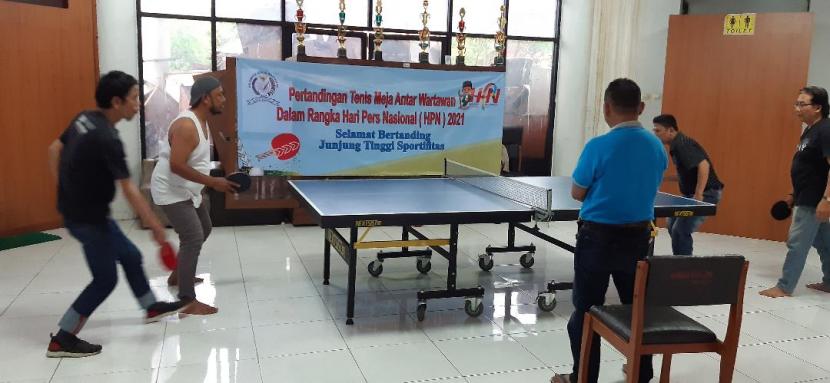 Rangkaian Hari Pers nasional 2021 di Bogor dimeriahkan berbagai lomba olahraga, seperti Tenis Meja
