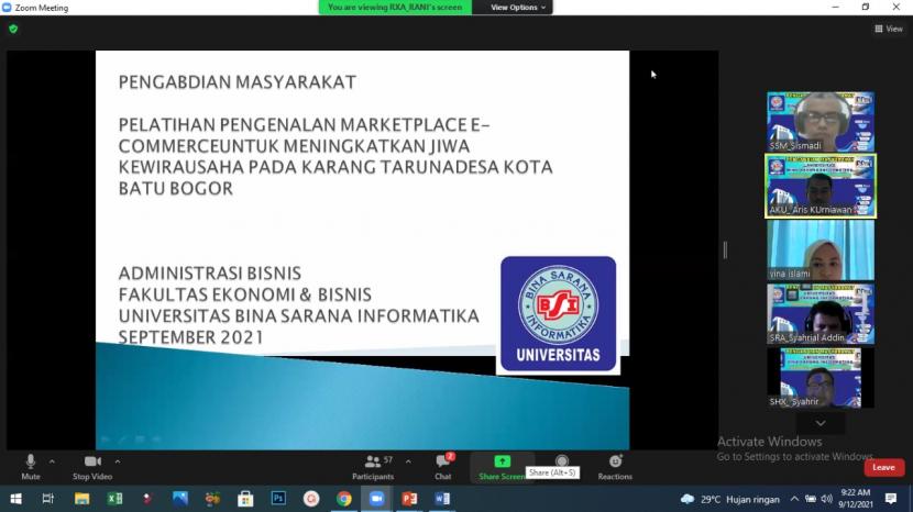   Rani, Aris Kurniawan, Syahrir, dan Vina Islami selaku dosen Universitas BSI (Bina Sarana Informatika) menggelar pengabdian masyarakat dengan membuat pelatihan Pengenalan Marketplace E-Commerce pada Karang Taruna Desa Kota Batu, Bogor, pada Sabtu (11/9).