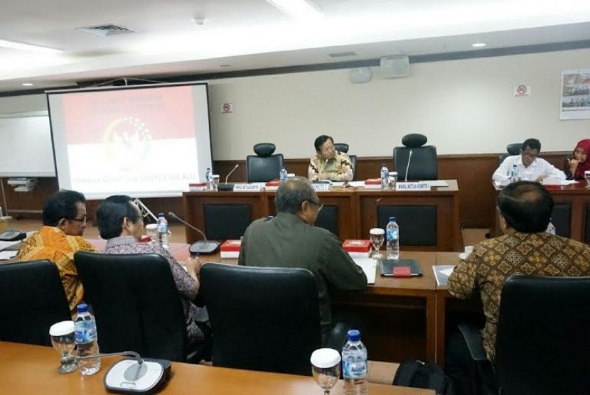 Rapat Dengar Pendapat Komite I DPD RI dengan Pemerintah Provinsi Kalimantan Timur, Rabu (1/6).