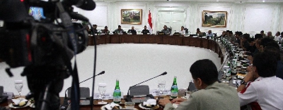 Rapat kabinet yang dipimpin oleh Presiden SBY, beberapa hari lalu.