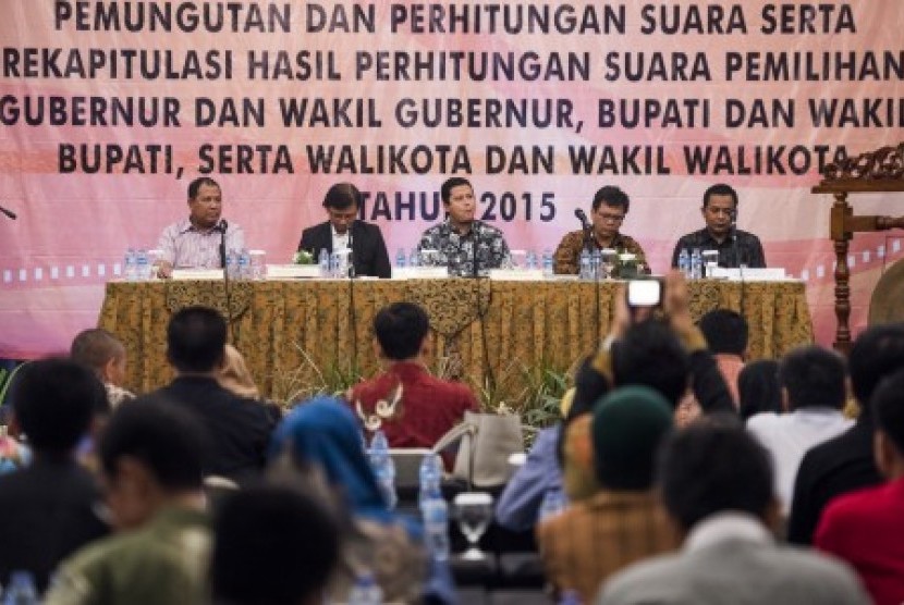 Rapat Koordinasi Persiapan Pengawasan Pilkada di Jakarta, Sabtu (14/11). Rapat koordinasi tersebut dihadiri seluruh pengawas pemilihan 34 provinsi dan pengawas pemilihan 334 kabupaten/kota 