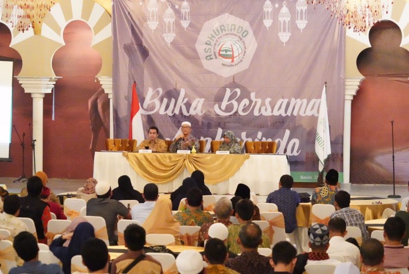 Rapat pleno dan bukber Asphurindo, di Jakarta, Senin (28/5).