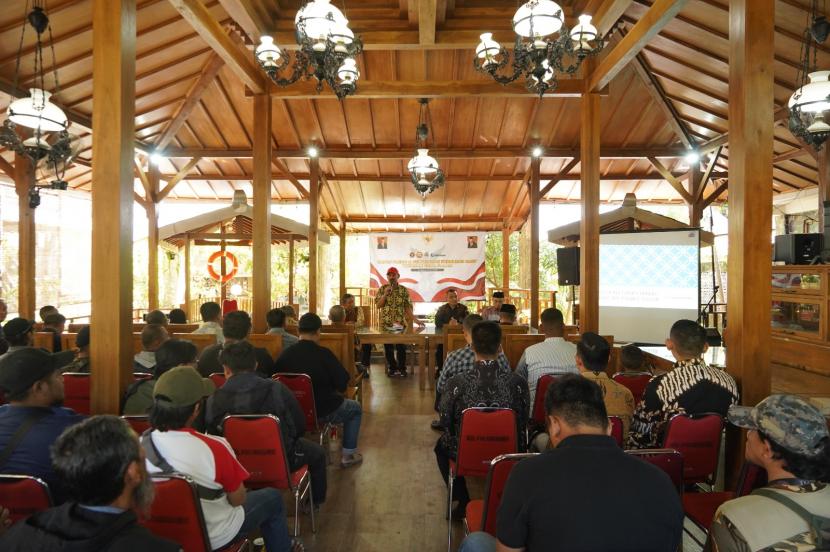 Rapat Pleno Yayasan Gema Salam, sebuah yayasan bentukan Mitra Deradikalisasi yang berpusat di Solo Raya, Kamis (20/7/2023). 