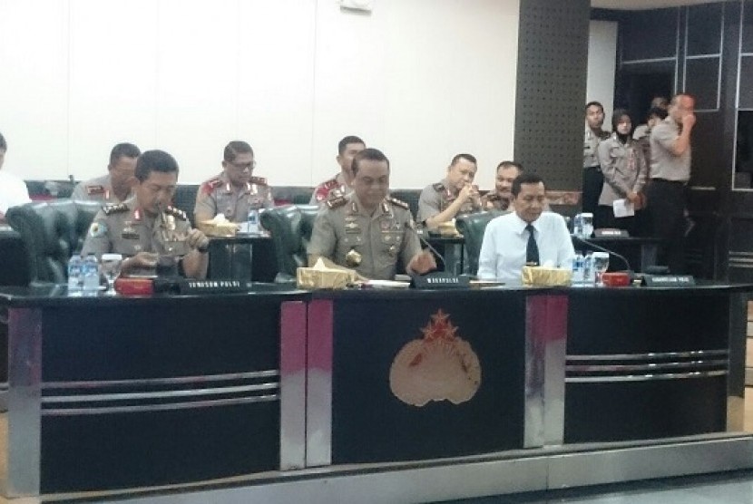 Rapat tertutup pembahasan pengamanan terhadap ulama dan tempat ibadah di Mabes Polri, Senin (19/2).