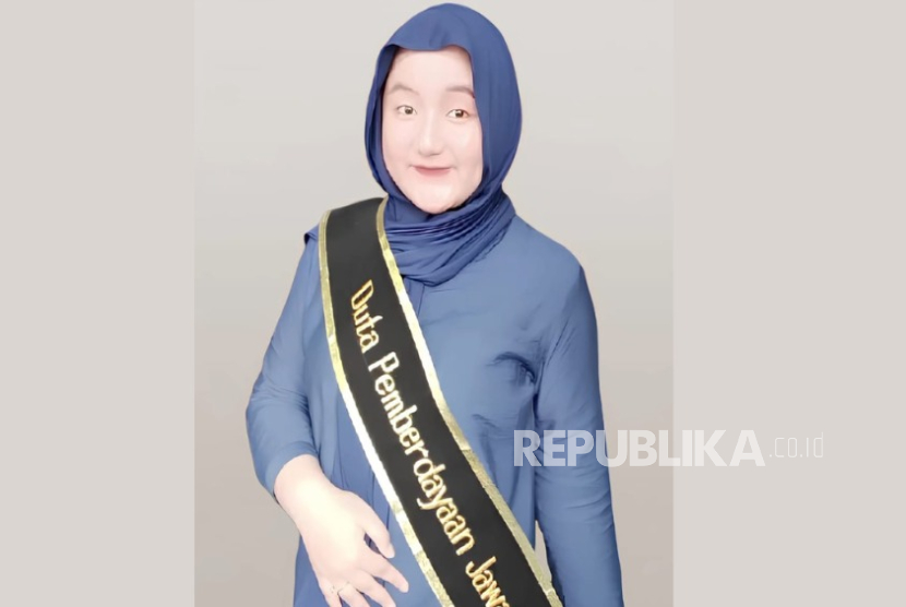 Ratna Mourine Shakaylla, mahasiswa Program Studi Digital Entrepreneur (Kewirausahaan) Cyber University.
