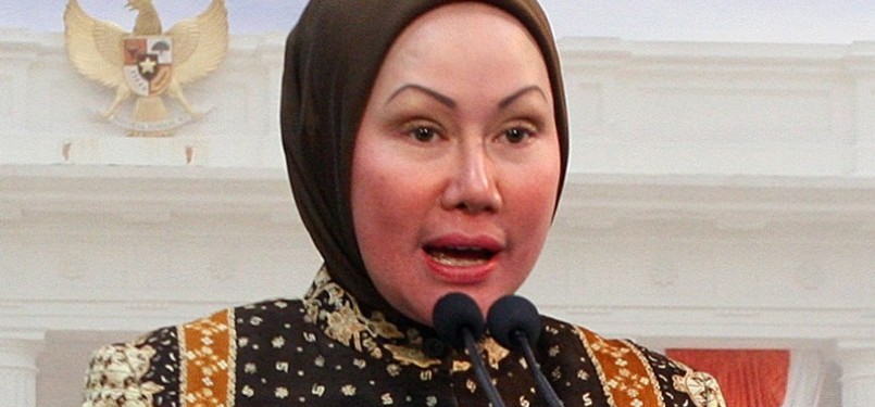 Governor of Banten, Ratu Atut Chosiyah (file photo)