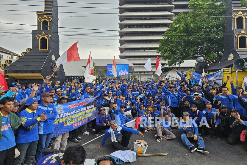 Upah Minim, Ribuan PHL Irigasi Jateng Tuntut Diangkat Jadi PPPK: Honor Harian di Bawah UMR