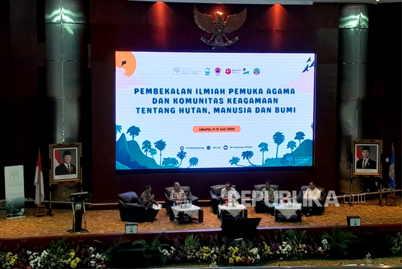 Ratusan pemuka agama ikuti pembekalan seputar Hutan, Manusia dan Bumi di Jakarta, Rabu (11/6/2025).
