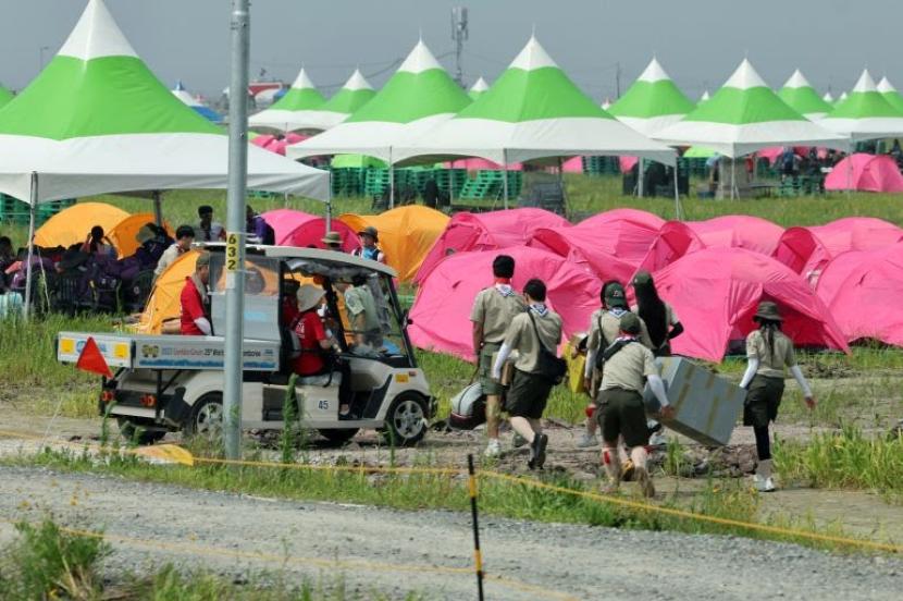 Ratusan peserta Jambora Pramuka Dunia Saemangeum 2023 bertumbangan akibat gelombang panas yang menyapu Korea Selatan. 