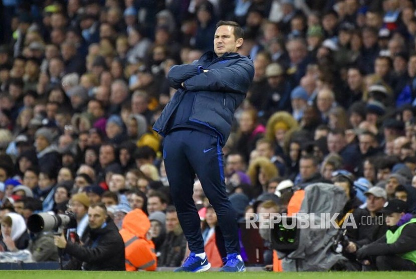 Pelatih Chelsea Frank Lampard meminta pemainnya tampil lebih baik lagi setelah dipecundangi Everton 1-3.