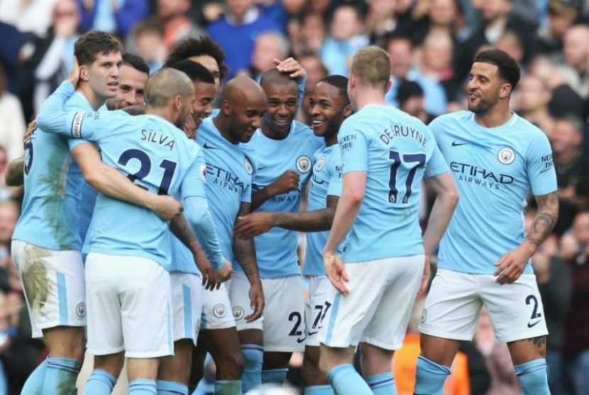 Reaksi para pemain Manchester City pada laga kontra Stoke City pada lanjutan Liga Primer Inggris 2017/2018 di Stadion Etihad, Sabtu (14/10) malam WIB. Pada laga tersebut, City menang dengan skor mencolok, 7-2.