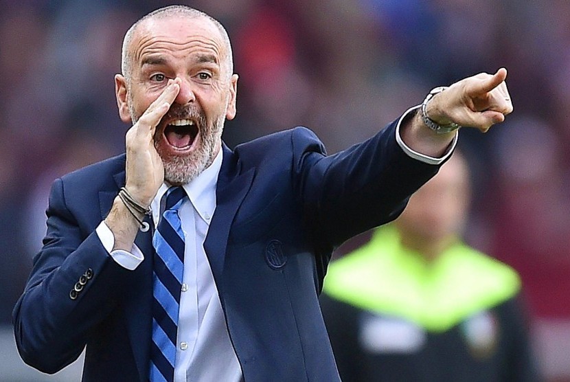 Reaksi pelatih Inter Milan, Stefano Pioli pada laga Serie A lawan Torino di stadion Olimpico Turin, Ahad (19/3) dini hari WIB. Inter ditahan imbang 2-2.