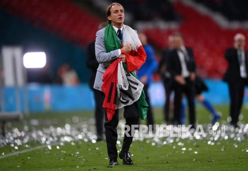 Reaksi pelatih kepala taly Roberto Mancini setelah memenangkan final UEFA EURO 2020 antara Italia dan Inggris di London, Inggris, Senin (12/7) dini hari WIB.