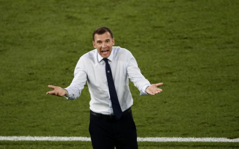 Reaksi pelatih kepala Ukraina Andriy Shevchenko selama pertandingan perempat final UEFA EURO 2020 antara Ukraina dan Inggris di Roma, Italia, 03 Juli 2021.
