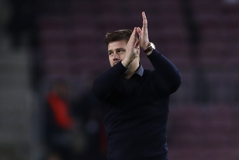 Reaksi pelatih Tottenham Hotspur Maurici Pochettino usai bermain imbang 1-1 dengan Barcelona di ajang Liga Champions 