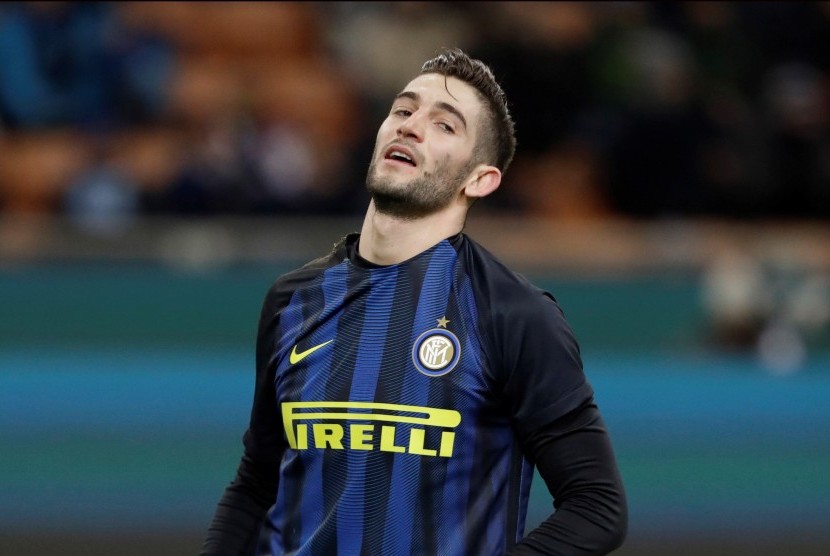 Reaksi Roberto Gagliardini pada laga Inter Milan lawan Chievo di Giuseppe Meazza, Ahad (15/1) dini hari WIB. Inter menang 3-1.