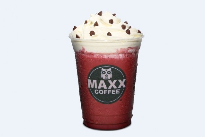 Red velvet frappe dari Maxx Coffee