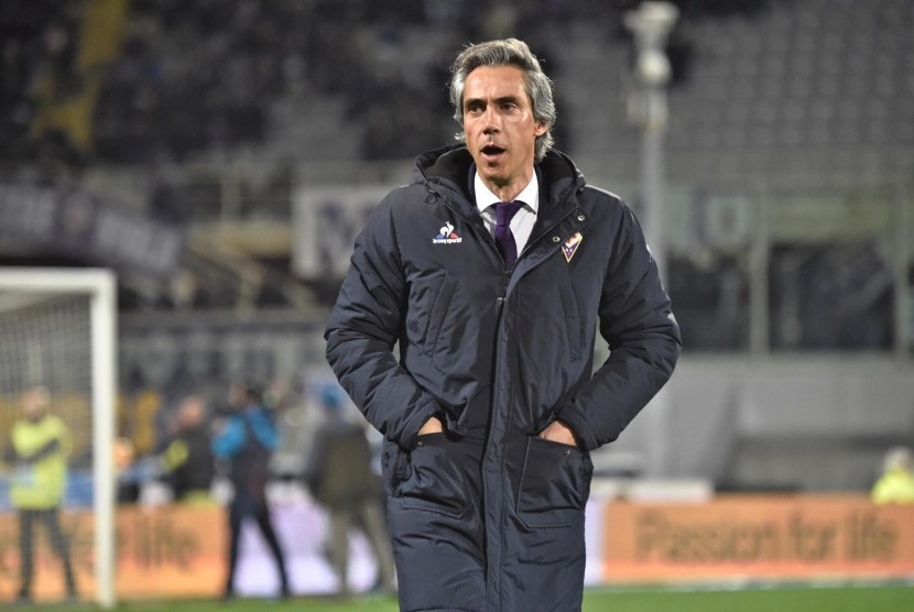 Reksi pelatih Fiorentina, Paulo Sousa pada laga Serie A lawan Torino di Artemio Franchi, Selasa (28/2) dini hari WIB. Laga berakhir imbang 2-2.