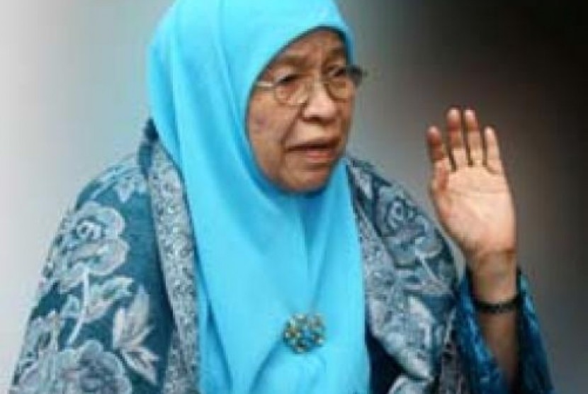 Ketua Bidang Fatwa Majelis Ulama Indonesia (MUI) 