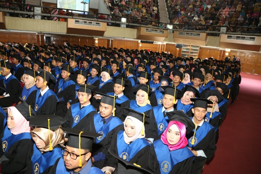 Transisi Kepemimpinan IPB: Menjaga Warisan, Menjawab Tantangan Zaman