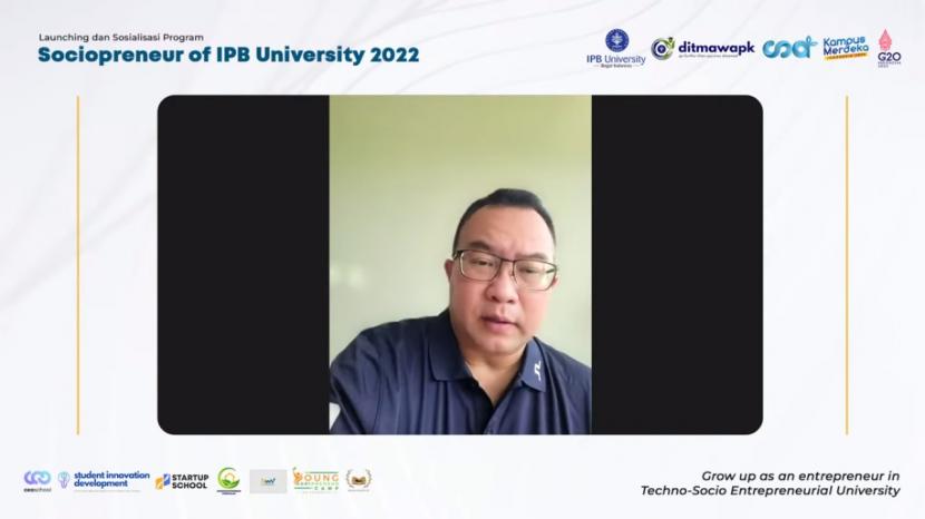 Rektor IPB University Prof Arif Satria meluncurkan program Sociopreneur of IPB University 2022, Sabtu  (14/5).