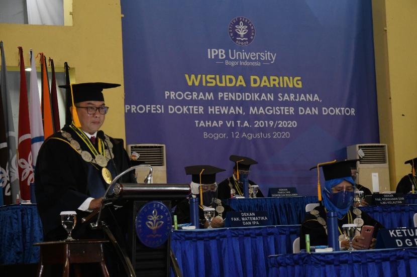 Rektor IPB University, Prof Dr Arif Satria