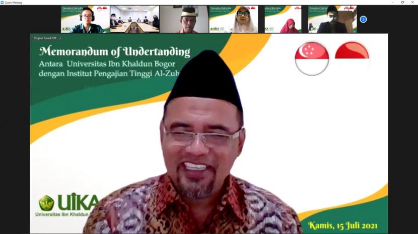 Rektor UIKA Bogor Dr HE Mujahidin MSi.