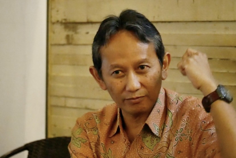 Rektor Universitas Amikom Muhammad Suyanto