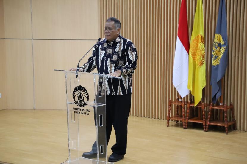 Rektor Universitas Indonesia, Ari Kuncoro, dalam perayaan Akreditasi Internasional FEB UI di Auditorium Dekanat FEB UI di Kampus UI, Depok, Jawa Barat, Selasa (1/11/2022)