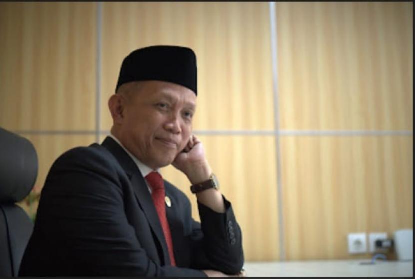  Soal Biaya Haji 2023, Rektor UIN SGD: Lindungi Jamaah dan Calon Jamaah. Foto: Rektor Universitas Islam Negeri Sunan Gunung Djati Bandung Prof. Dr. H. Mahmud