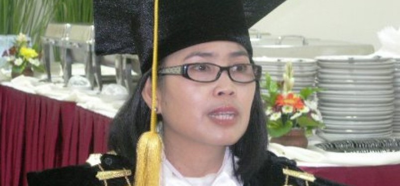 Rektor UT Prof Tian Belawati