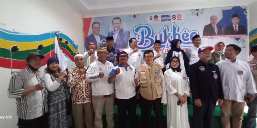 Relawan Aliansi Masyarakat Pro Anies-AHY menggelar acara buka bersama di Jakarta, Jumat (31/3/2023). Relawan optimistis Anies berpasangan dengan AHY akan memenangkan Pilpres 2024.