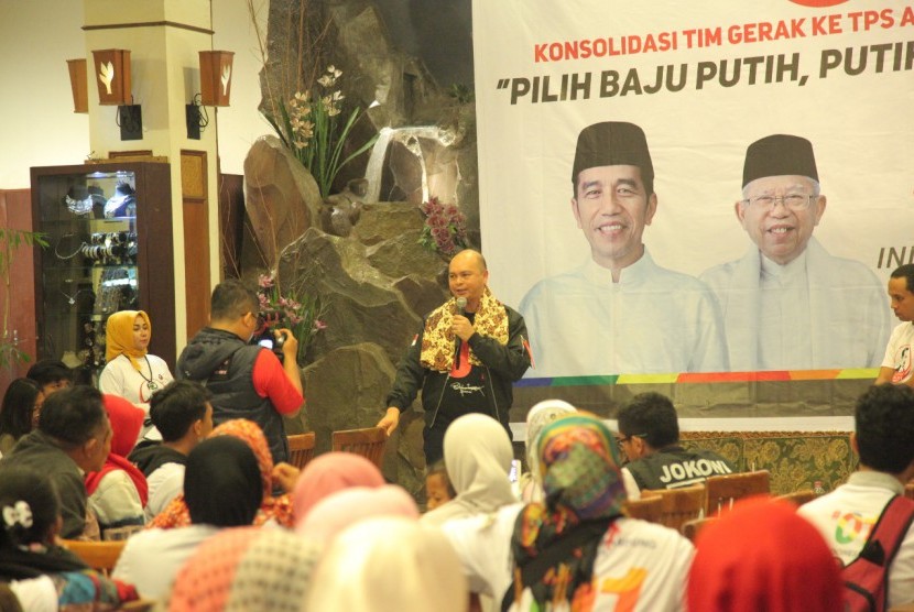 Relawan Arus Bawah Jokowi melakukan konsolidasi pemenangan di Jawa Barat, Rabu (27/3).