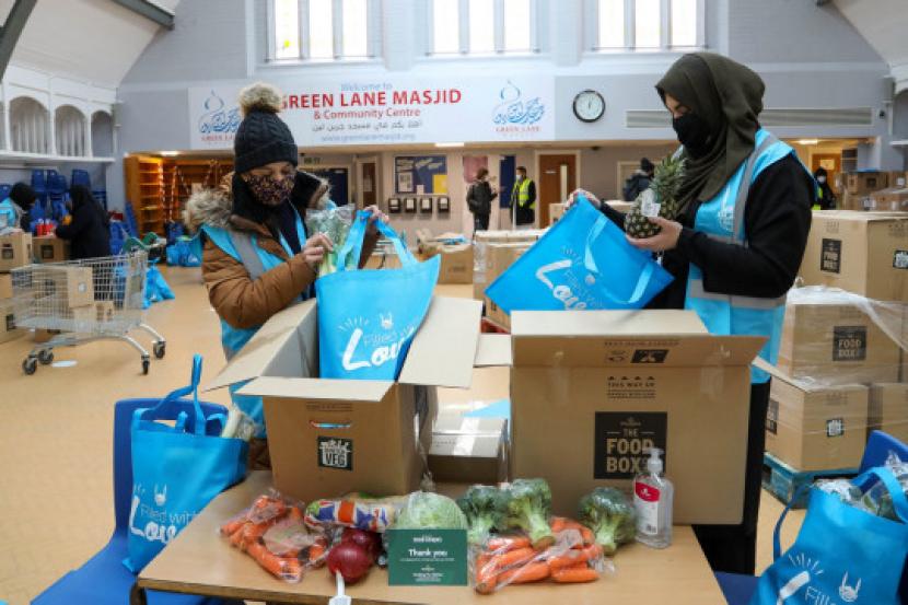 Masjid di Birmingham Kirimkan 12 Ribu Paket Makanan ke Warga Alami Krisis Pangan