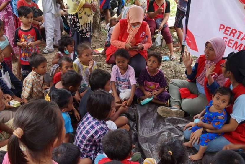 Relawan Pertamina terus bergerak memberikan pertolongan korban gempa dan tsunami di wilayah Palu, Donggala, Sigi, dan sekitarnya.