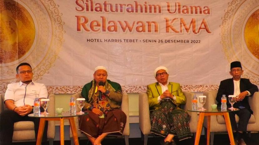 Silaturahim Nasional Forum Silaturahim Ulama se-Indonesia relawan KH Maruf Amin. Forum menyatakan dukungan terhadap program-program pemerintah. 