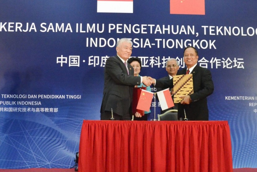 Rencana aksi kerjasama Indonesia-Cina di bidang sains, teknologi, dan inovasi (STI) hari ini, Senin (27/11) resmi diluncurkan. 