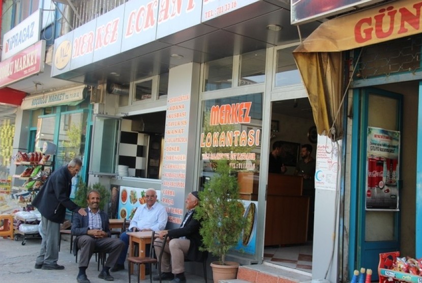 Restoran Merkez, Karakocan Turki