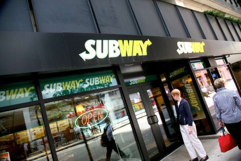 Restoran Subway. Subway mengumumkan peningkatan penjualan sebesar 12 persen.