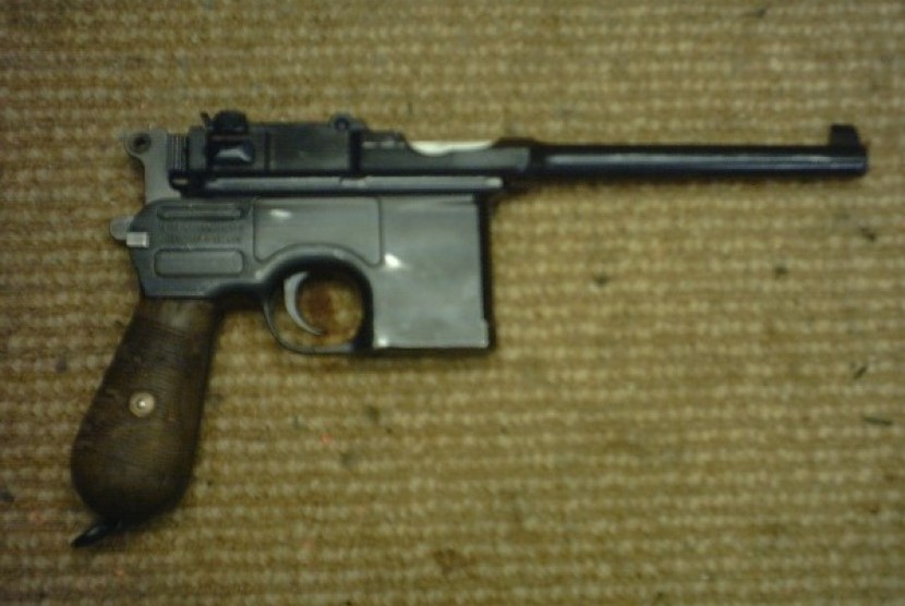 Revolver 1916