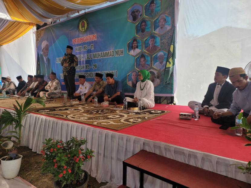  Ribuan jamaah menghadiri haul TGH Lalu Muhammad Nuh ke-11 pada Ahad (25/9/2022) di Lombok Timur.