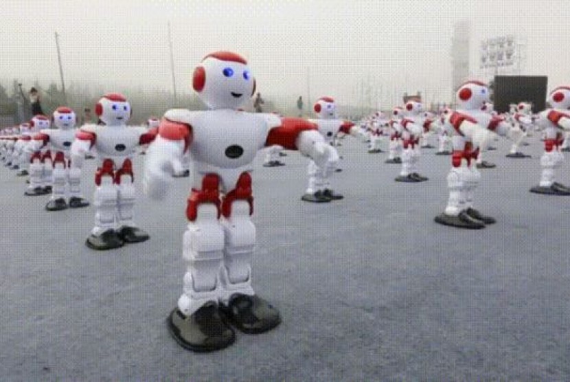 Ribuan robot memecahkan rekor dunia.