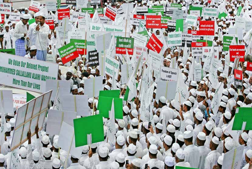 Ribuan umat Islam Sri Lanka (ilustrasi) Umat Islam di Sri Lanka hadapi perlakuan diskriminasi dan kekerasan 